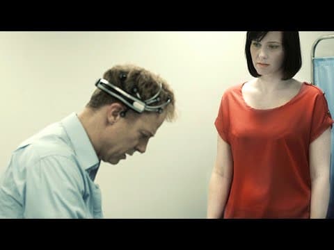 《男子的妻女被杀害，为了结束痛苦，他竟篡改了自己的记忆！《暴力治愈》》视频封面